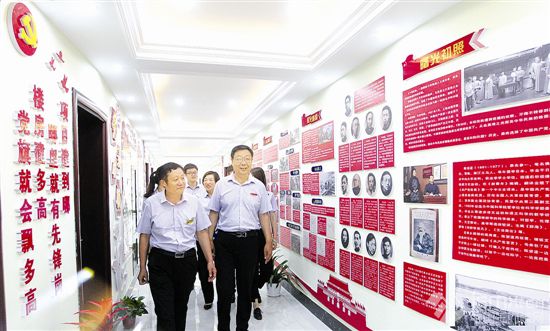 ���tɫ���桱�ٰl(f��)չ