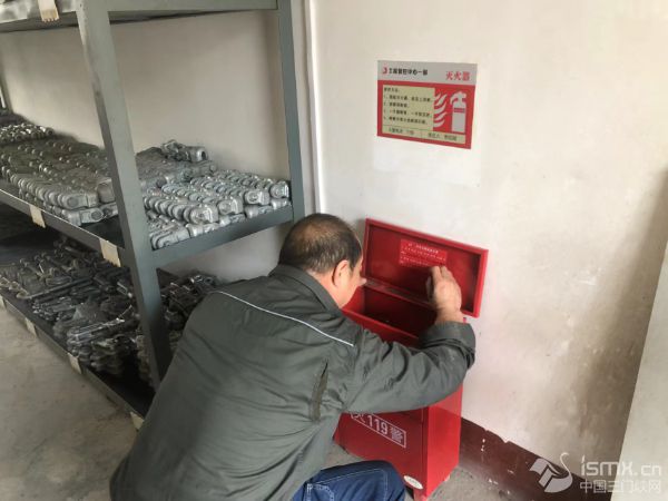 ���ϸ��_(d��)ݔ늹�˾�������Y�}���M��������ȫ�[���Ų�